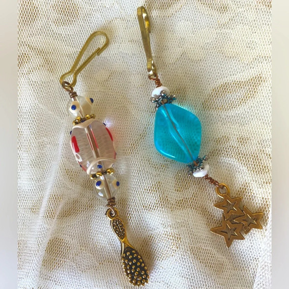 Set of TWO Antique Beaded Mobile Phone Goldtoned charms - Picture 2 of 5